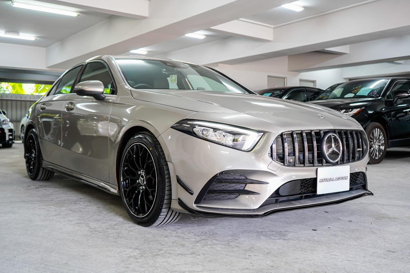 MERCEDES BENZ A180 AMG - FULL A35 AMG