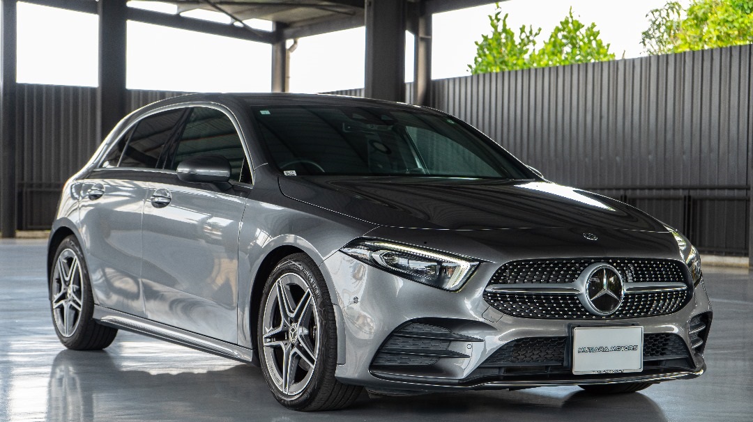 MERCEDES BENZ A180 STYLE AMG LINE