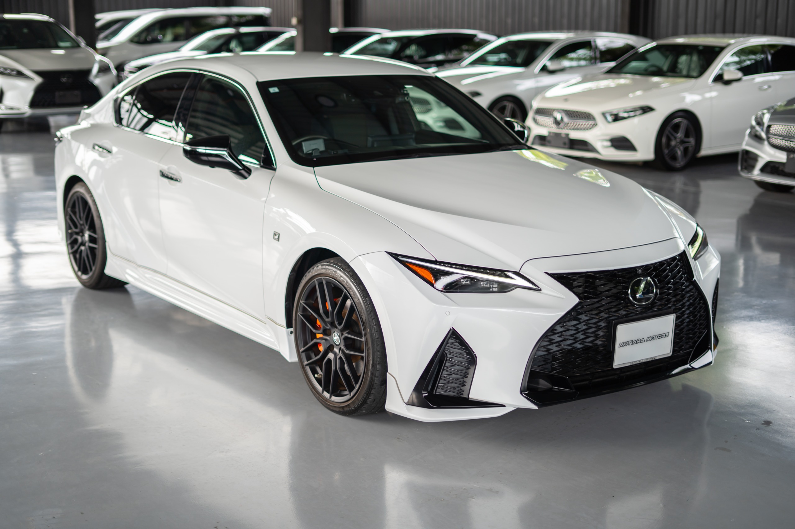 Lexus IS300 F Sport Mode Black