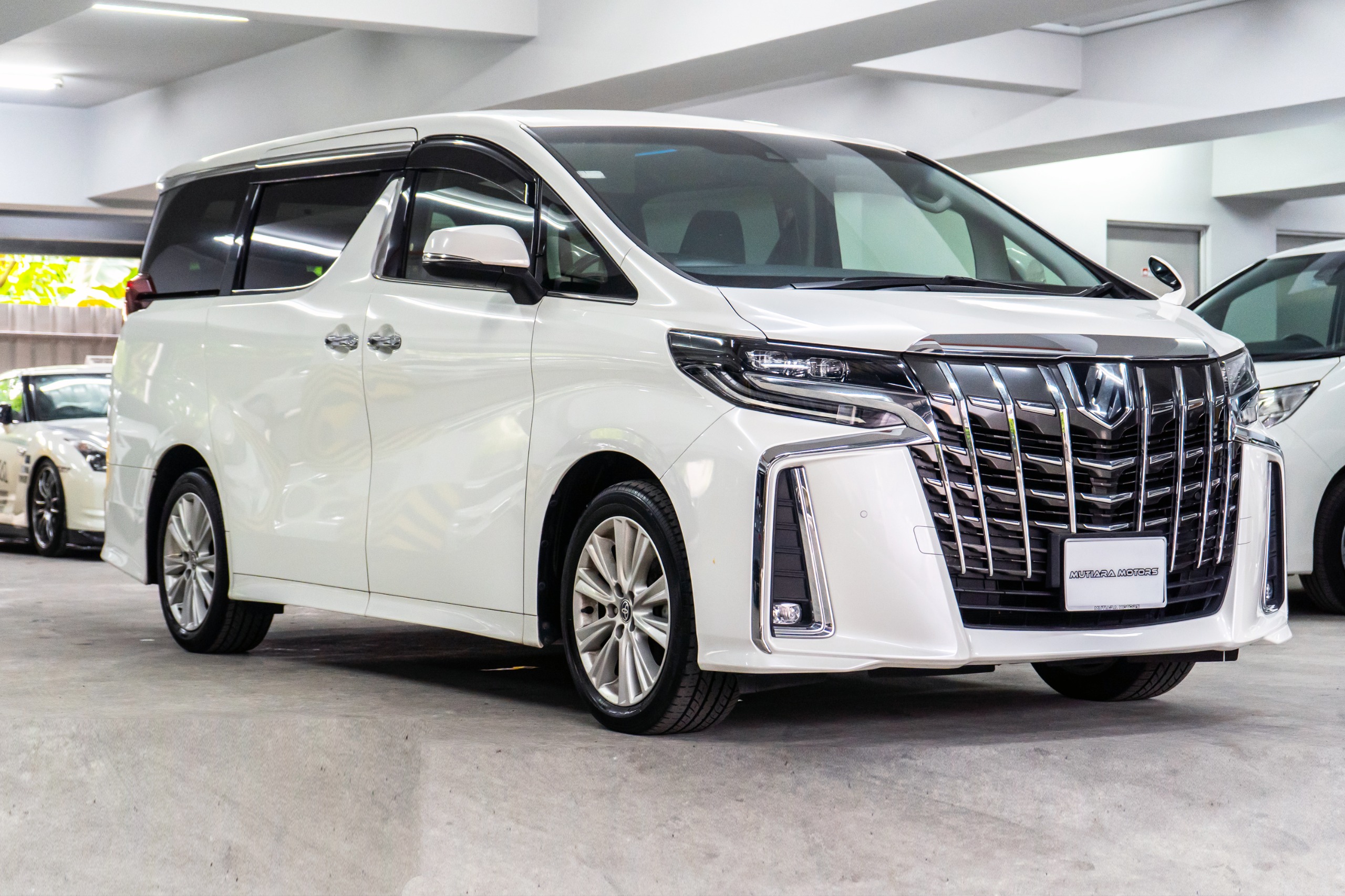 Toyota Alphard S Edition