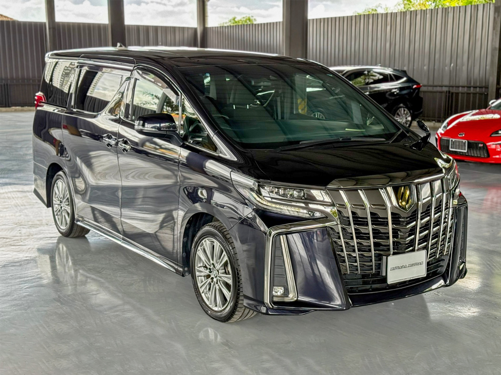 TOYOTA ALPHARD S TYPE GOLD 